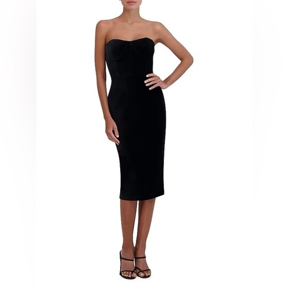 BCBGMAXAZRIA

Velvet Bustier Strapless Dress